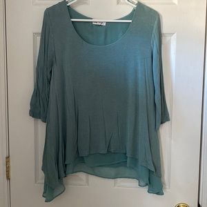 Large Cloud Chaser 3/4 Sleeve Top